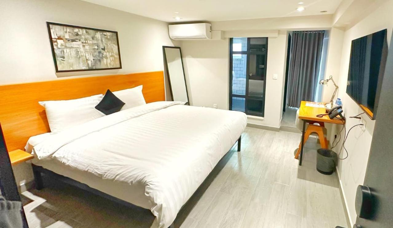 The Avenue Hotel Исламабад Екстериор снимка