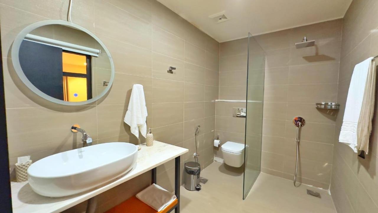 The Avenue Hotel Исламабад Екстериор снимка