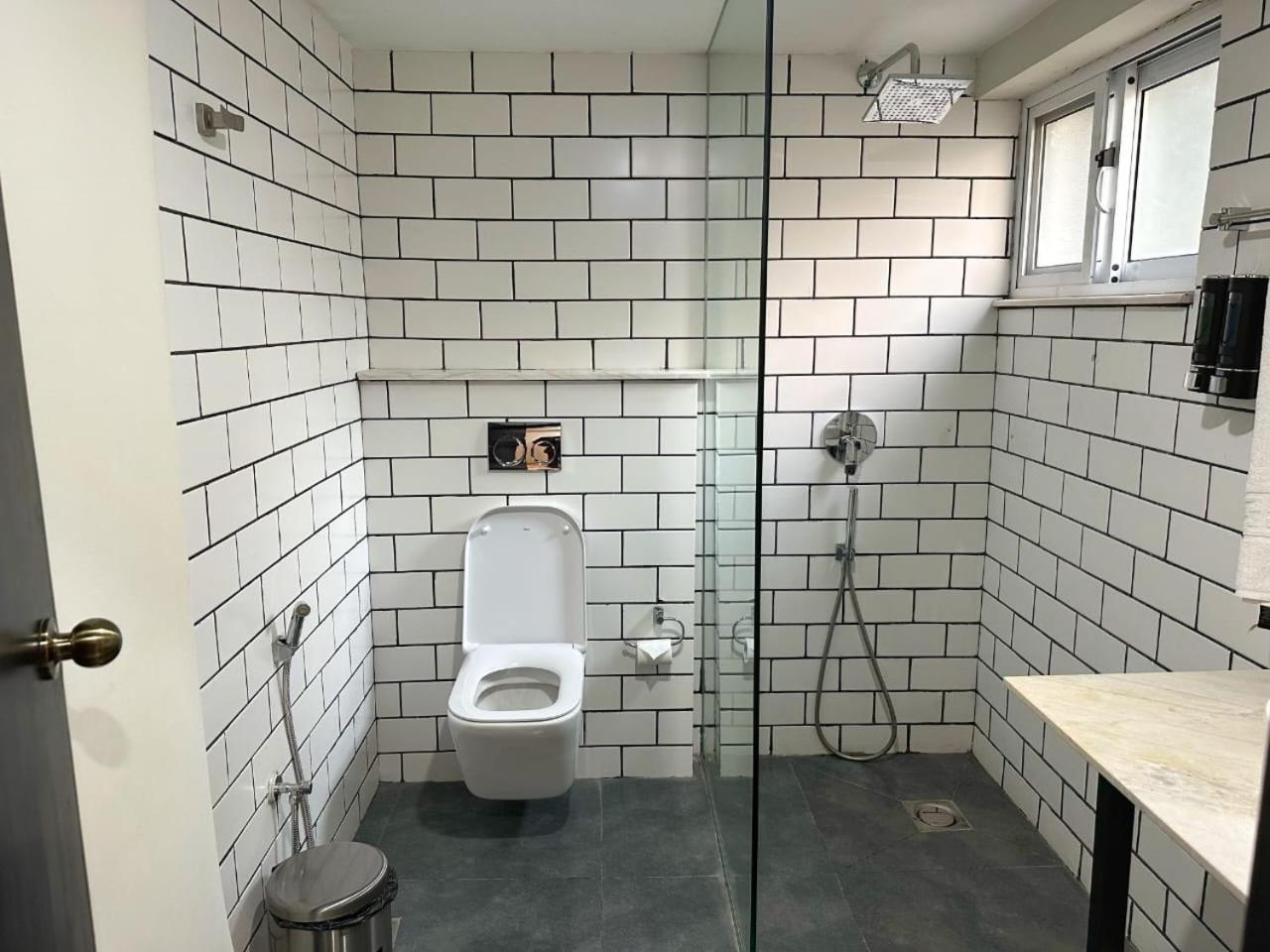 The Avenue Hotel Исламабад Екстериор снимка