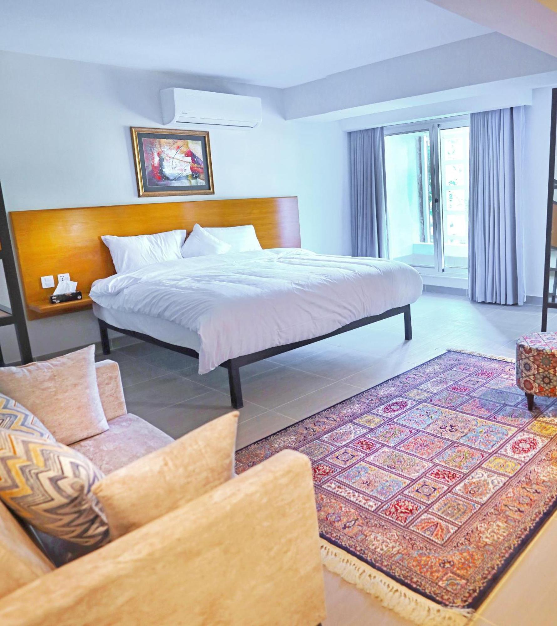 The Avenue Hotel Исламабад Екстериор снимка